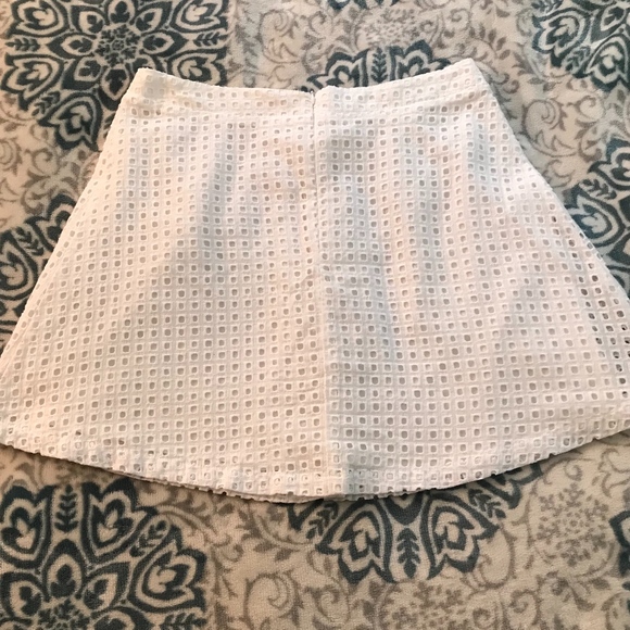 White Skirt - Picture 2 of 6
